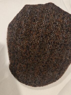1917 Biltmore Men's Brown Herringbone Tweed Flat Cap
